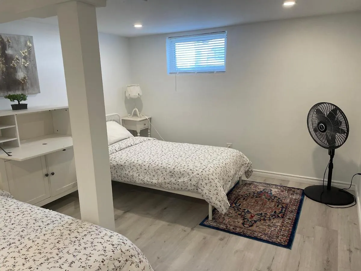 Newly Renovated 2 Bedroom 1 Ba *10 Min Walk To Falls* Cataratas do Niágara 0*,